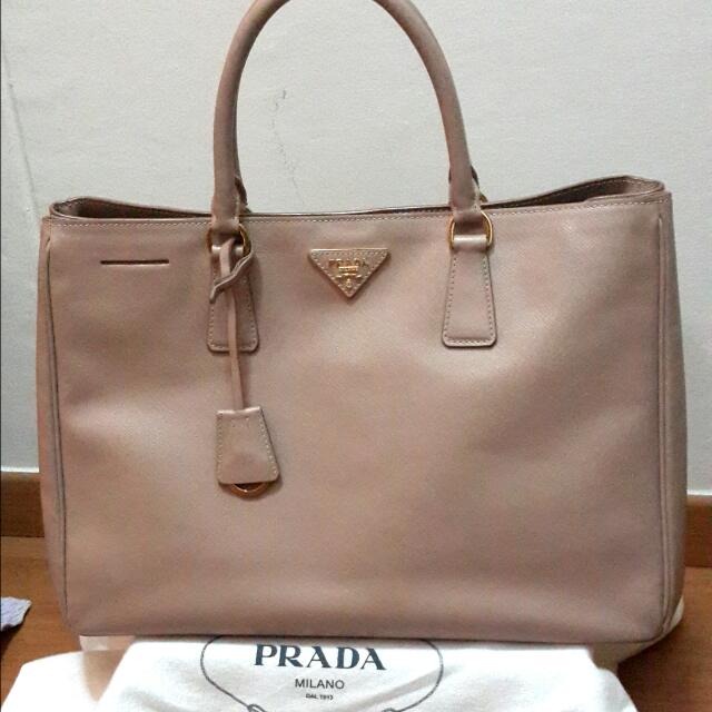 prada bn1844