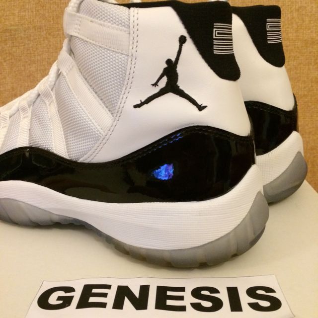 2011 Air Jordan 11 Concord, Women's Fashion, Footwear, Sneakers on Carousell