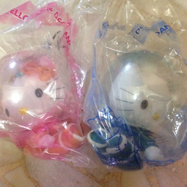 hello kitty astronaut plush