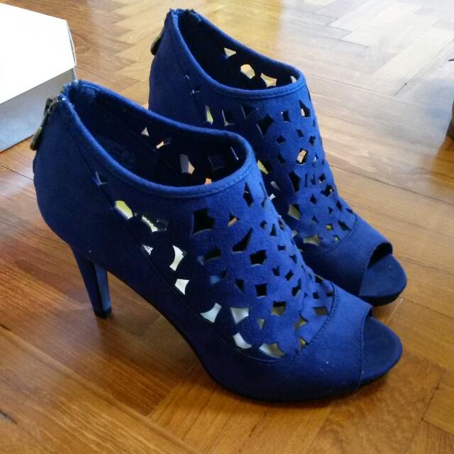 royal blue booties heels