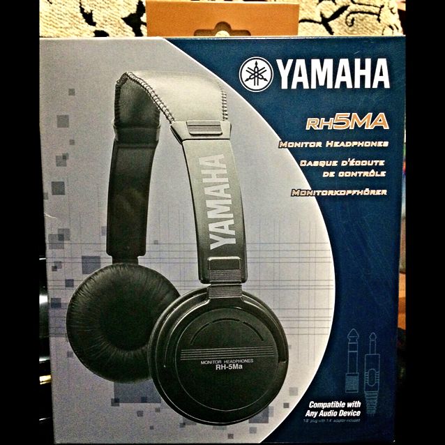 YAMAHA RH5MA Monitor Headphones, Health  Nutrition, Health Monitors   Weighing Scales on Carousell