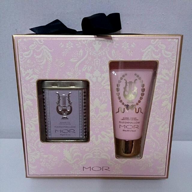 MOR Cosmetic Gift Pack , Beauty & Personal Care, Face, Face Care on ...