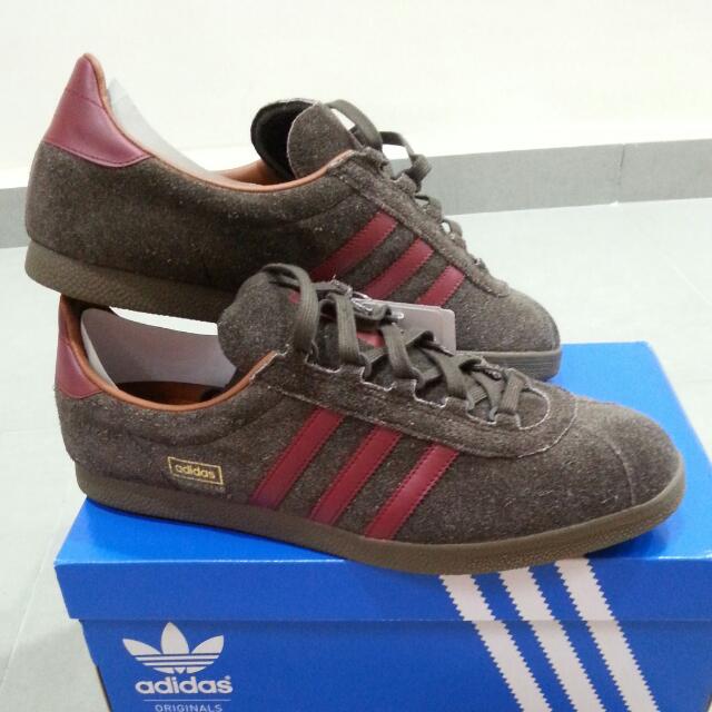 Adidas TRIMM STAR size UK11