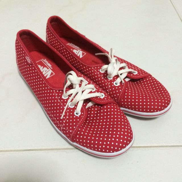 vans red polka dot