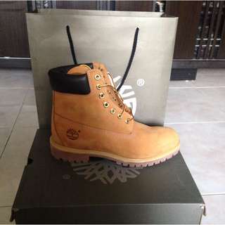 Timberland Classic Boot (Brand New)