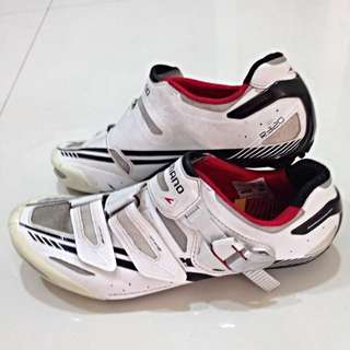 shimano r320 shoes