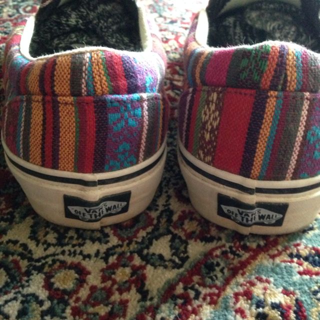 guata stripe vans