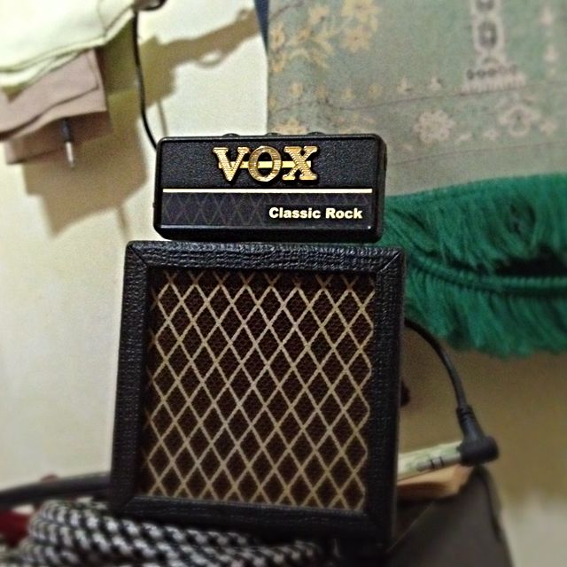 Vox Amplug Classic Rock With Cabinet Music Media On Carousell