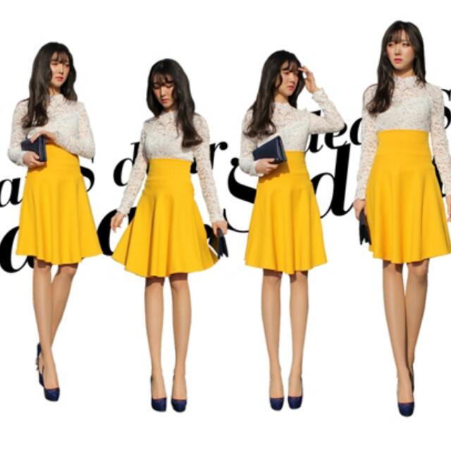 Pending Audrey Hepburn Midi Skirt Women S Fashion On Carousell Look no further than audrey hepburn style for inspiration! carousell