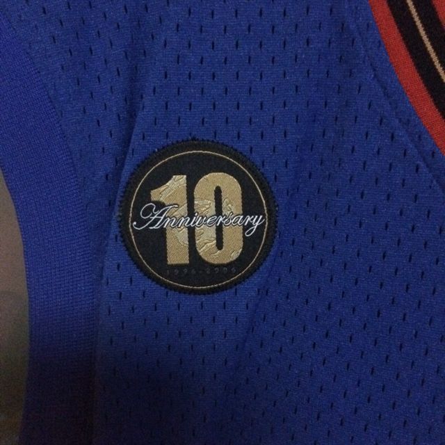 allen iverson 10 year anniversary jersey