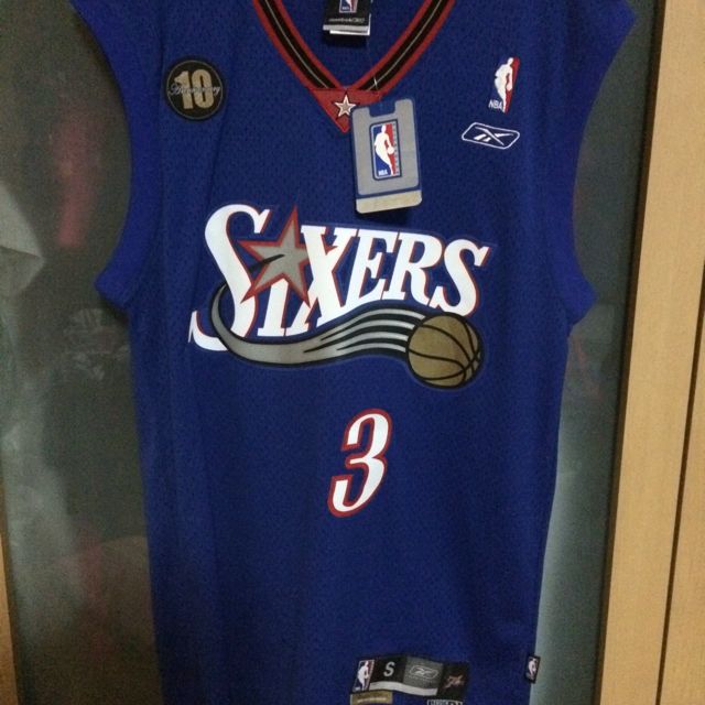 allen iverson 10 year anniversary jersey