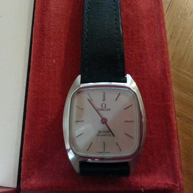 omega deville quartz 1365