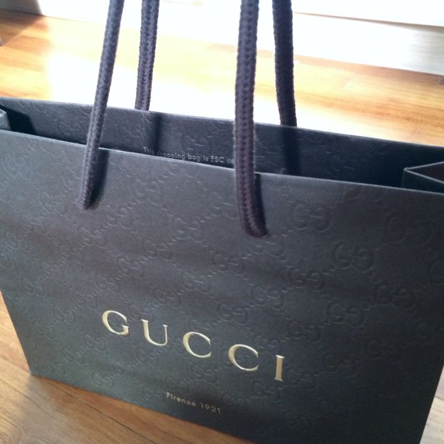 Gucci Authentic Paper Bag, Luxury, Bags & Wallets on Carousell
