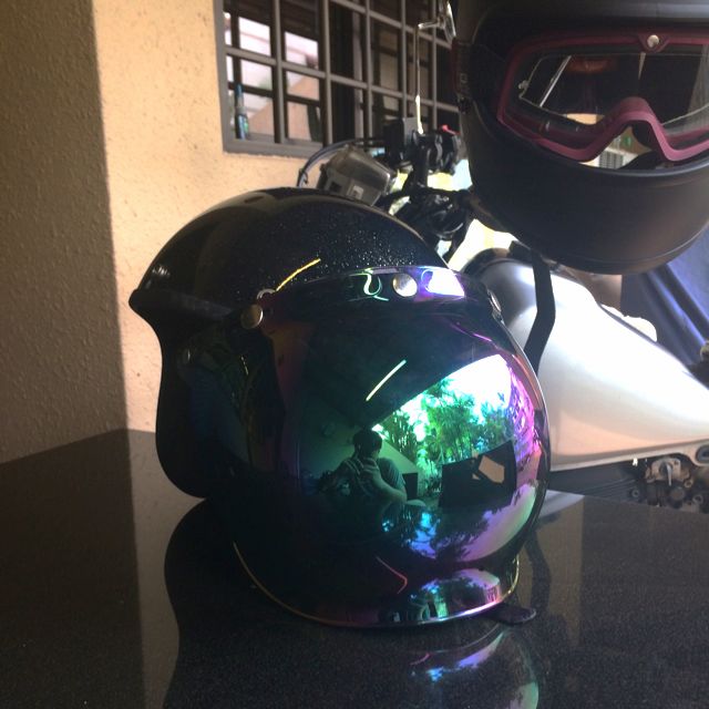 (Category: ) located in . Submitted by motovault.cc (Listing ID 6422744, Image 1). Description: .