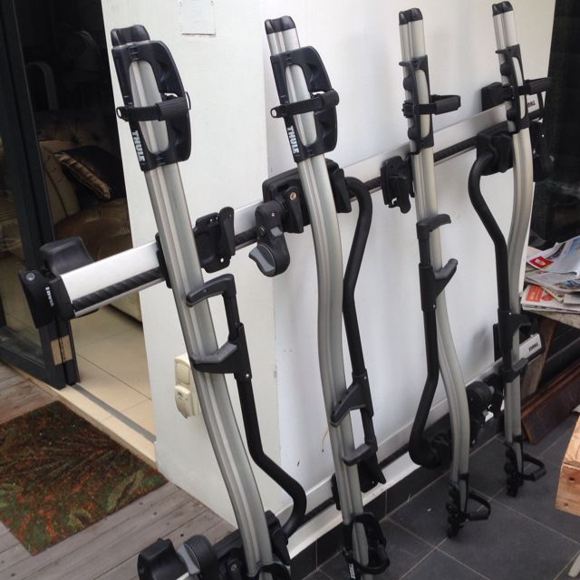 Bike Rack Thule For Car Roof, Sports Equipment, Bicycles & Parts