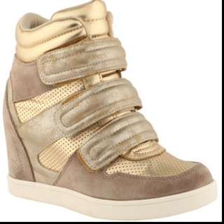 wedge sneakers near me