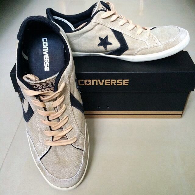 Converse plimsole deals
