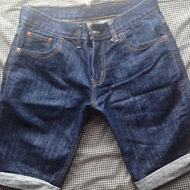 Bermuda jeans