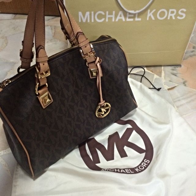 Michael Kors Bag (speedy 30), Luxury, Bags & Wallets on Carousell