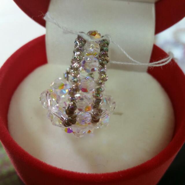 Crystal Ring (Category: Precious Stones) located in Singapore. Submitted by ashofmeadowtree (Listing ID 6897570, Image 3). Description: .