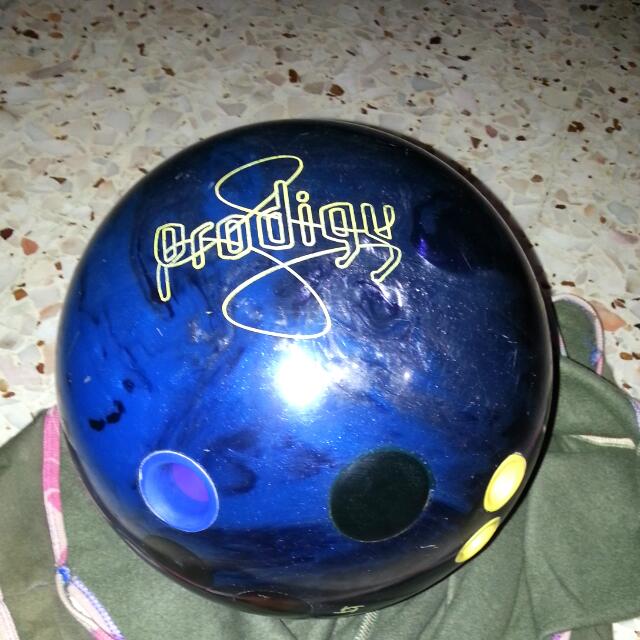 Storm Prodigy Bowling Ball, Sports Equipment, Sports & Games, Billiards
