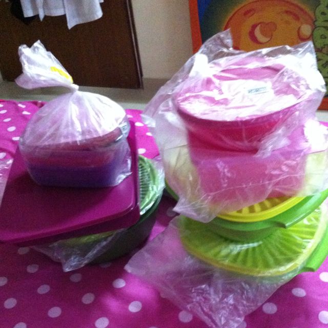 Tupperware (Category: Water Purifers & Dispensers) located in Singapore. Submitted by yufeng.yang (Listing ID 6899641, Image 2). Description: .