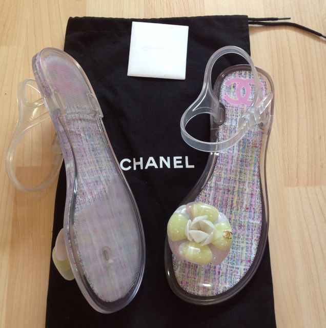 Chanel Camellia Jelly Sandals 2024 www.horepnicko.cz