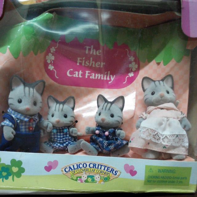 Sylvanian Families Calico Critters Fisher Cat Family Toys