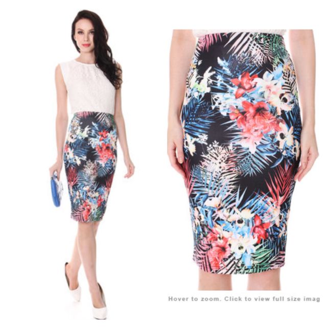 Mds Collections Summer Floral Pencil Skirt in Black Size S. Preloved. No Trades. Women s Fashion Bottoms Other Bottoms on Carousell