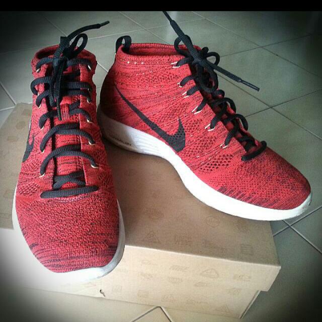 lunar flyknit chukka