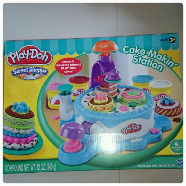 play doh cake makin station
