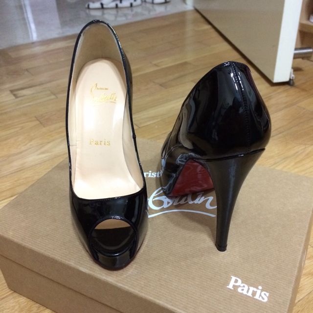 Christian louboutin very prive 1 hot sale