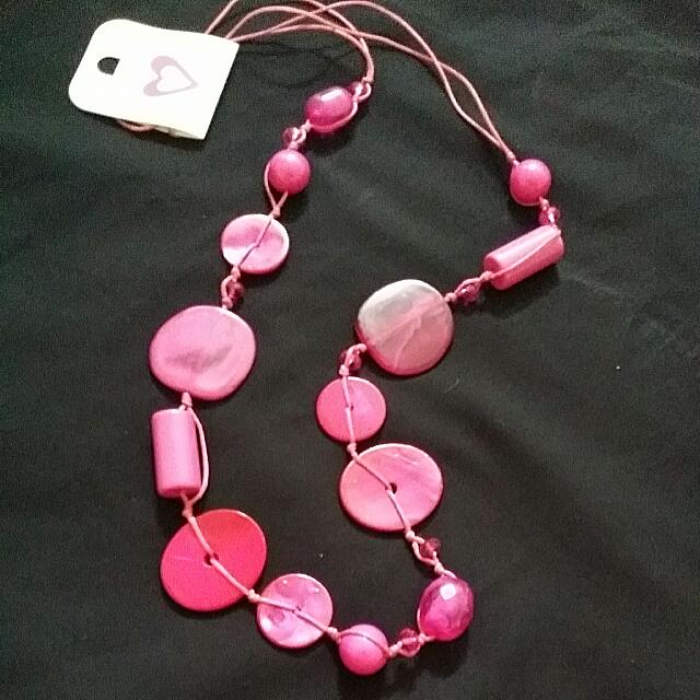 Diva Pink Necklace Women S Fashion On Carousell