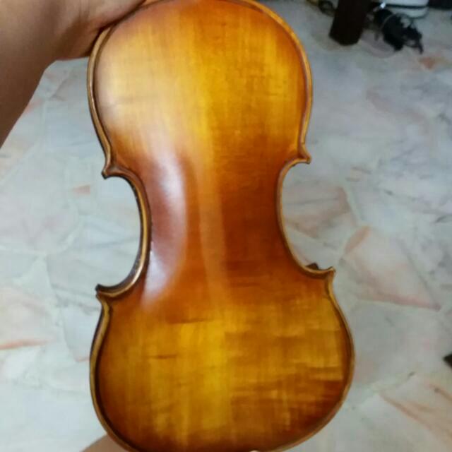 Johann Strings Beginner's Violin 4/4 Size, Hobbies & Toys, Music