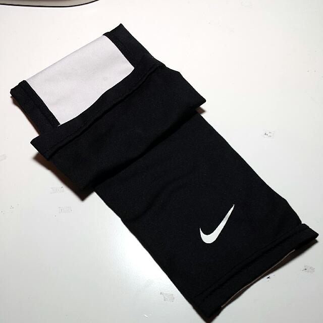 nike arm sleeve