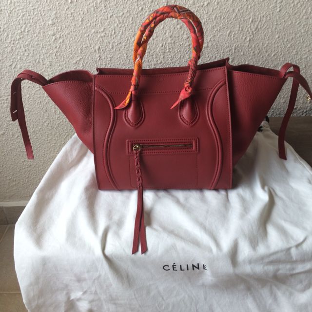Celine phantom red store