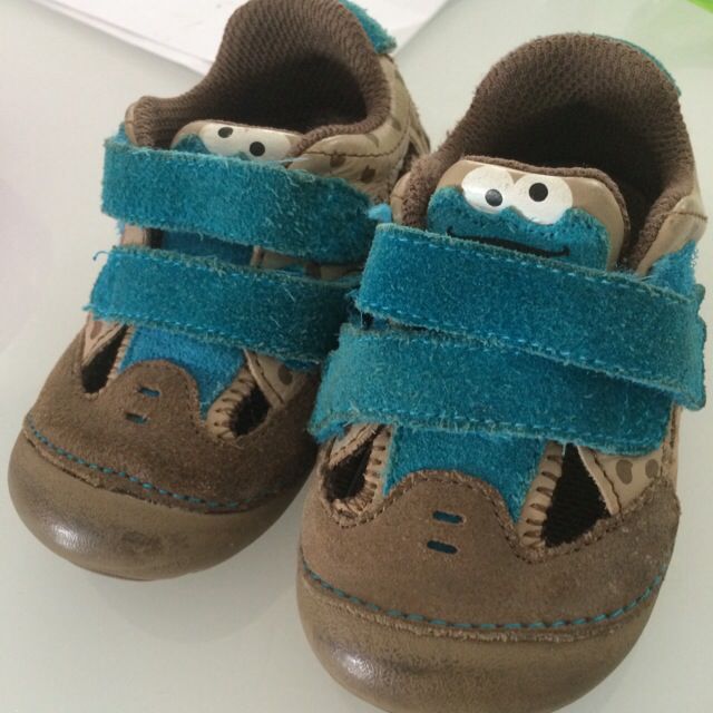 stride rite cookie monster shoes