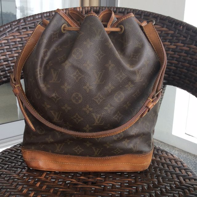 Louis Vuitton Grand Sac Noé Monogram, Luxury on Carousell