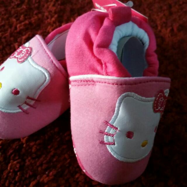 pre walking baby shoes