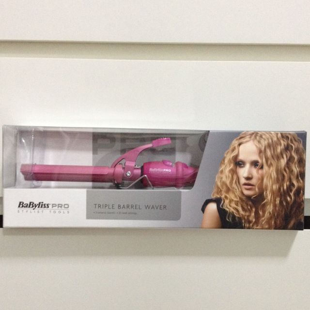 Babyliss Triple Barrel Waver Everything Else On Carousell
