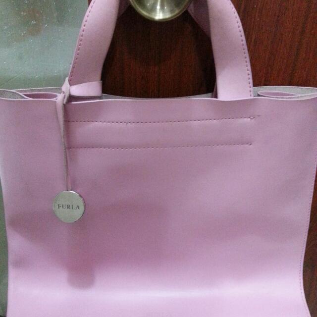 Furla divide it tote sales