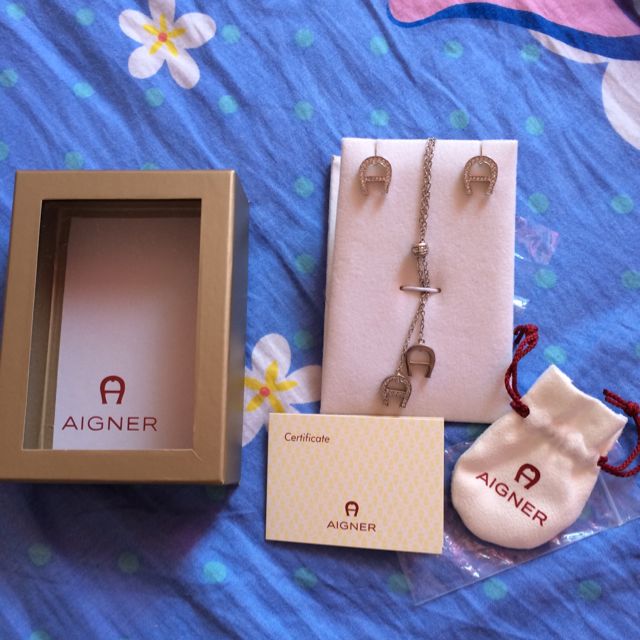 Aigner earrings cheap