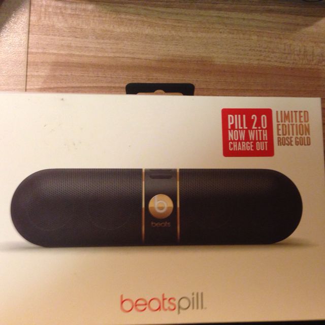 beats pill rose gold limited edition