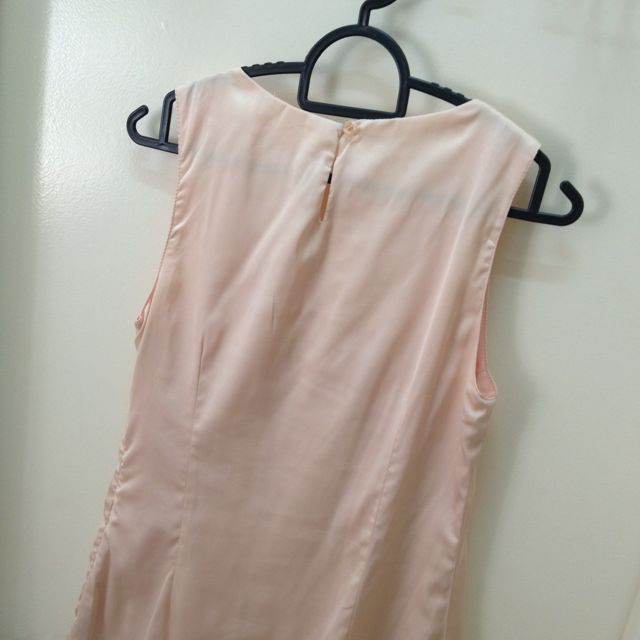 Silk Like Material, Women's Fashion, New Undergarments & Loungewear on