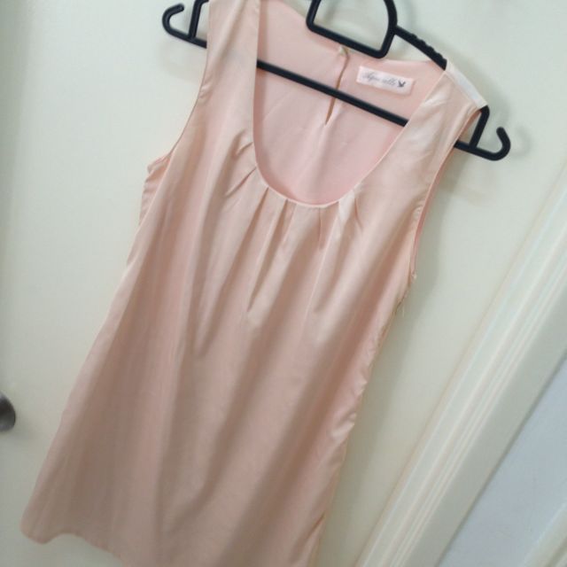 Silk Like Material, Women's Fashion, New Undergarments & Loungewear on