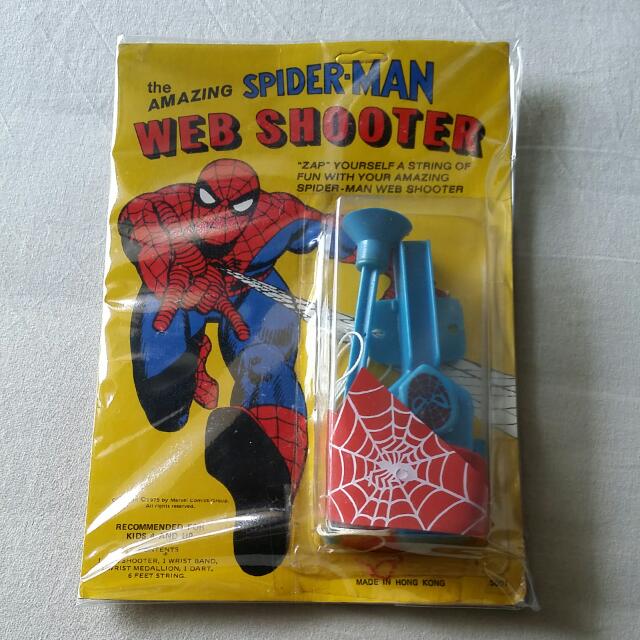 spiderman wrist shooter toy