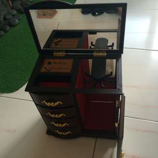 Musical Jewelry Box