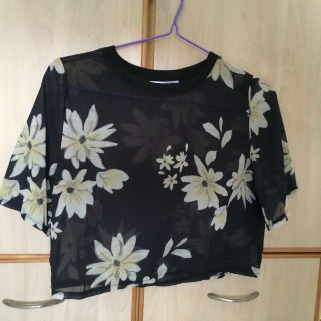 floral mesh crop top