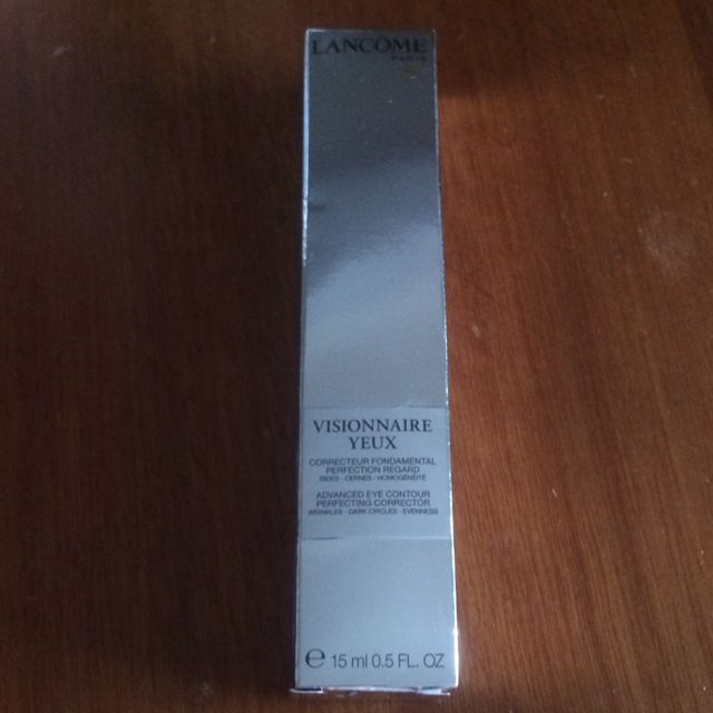 visionnaire eye cream