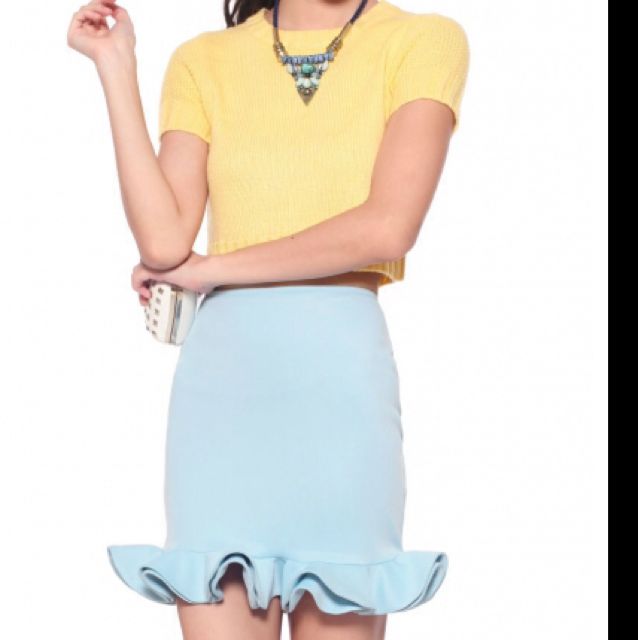 love bonito saralyn ruffled skirt in baby blue (size s)